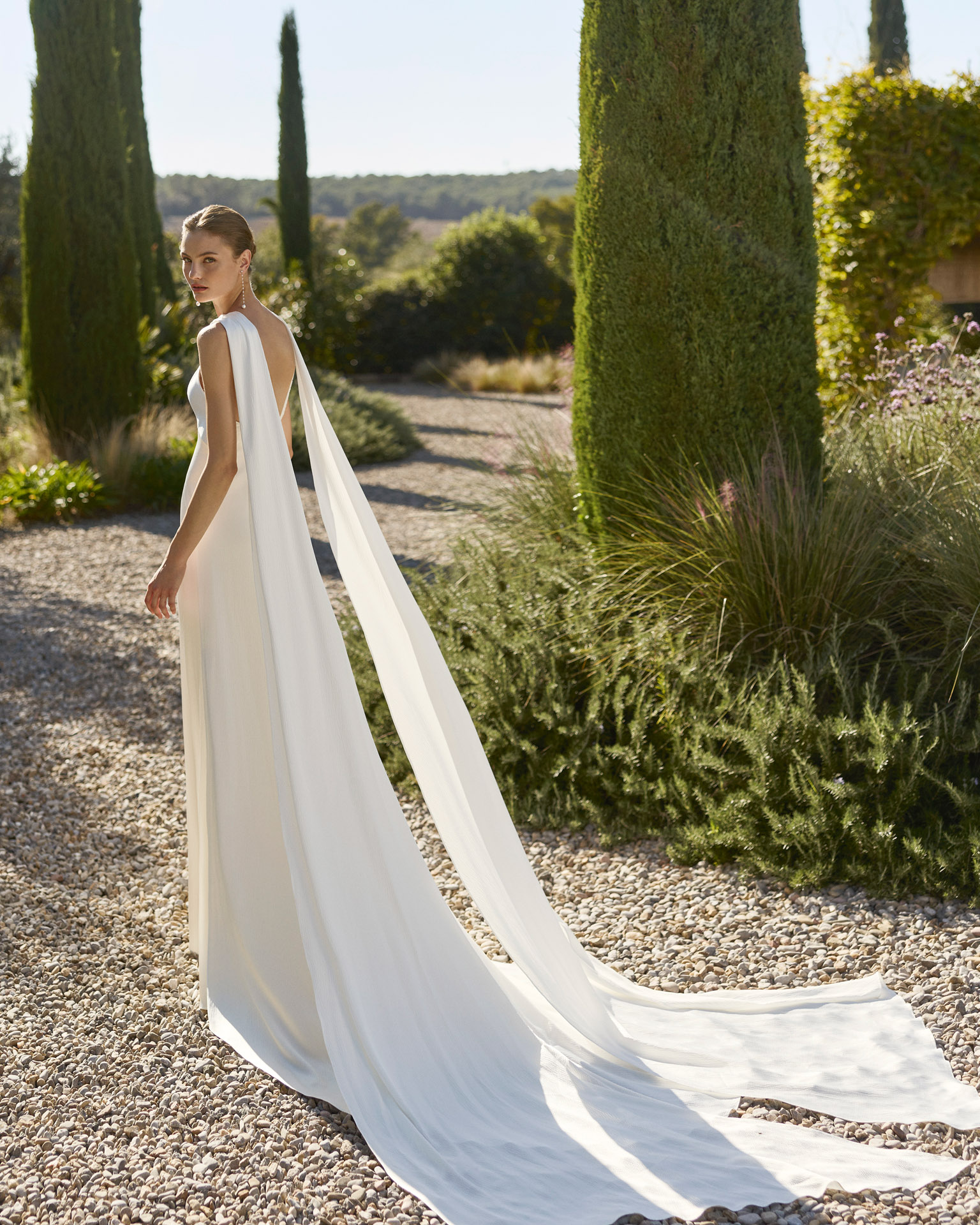 Vestido de novia Mongolia Alma novias Vestido de novia Mongolia Alma novias